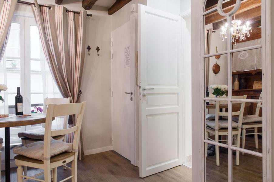 Le Merlot Du Marais Paris Ngoại thất bức ảnh