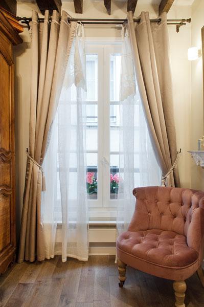 Le Merlot Du Marais Paris Ngoại thất bức ảnh
